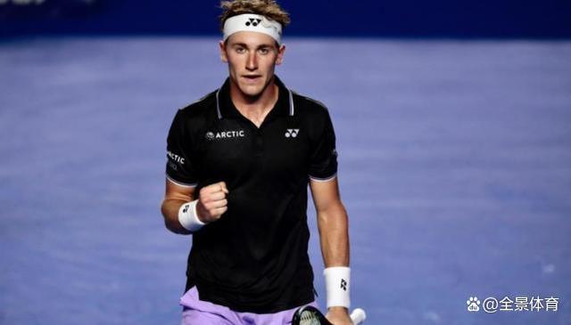 年终总决赛险胜澳网,鲁德扛起全队 年终总决赛险胜澳网,鲁德扛起全队