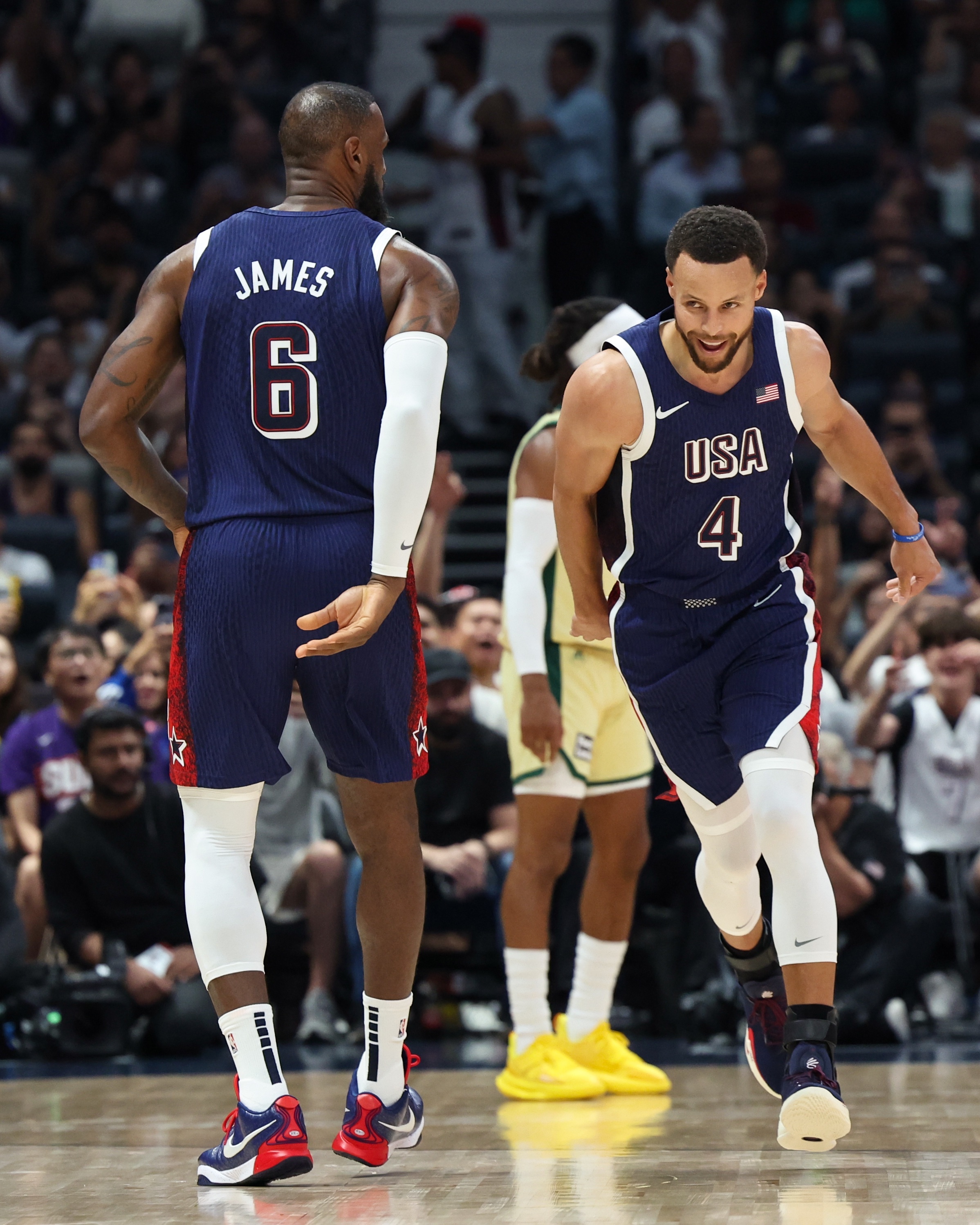 年终总决赛险胜澳网,鲁德扛起全队 年终总决赛险胜澳网,鲁德扛起全队